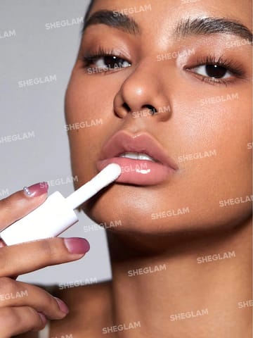 ESSENCE Extreme Shine Volume Lipgloss 01