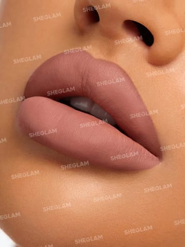 Essence Tinted Kiss Hydrat Lip Tint# 106
