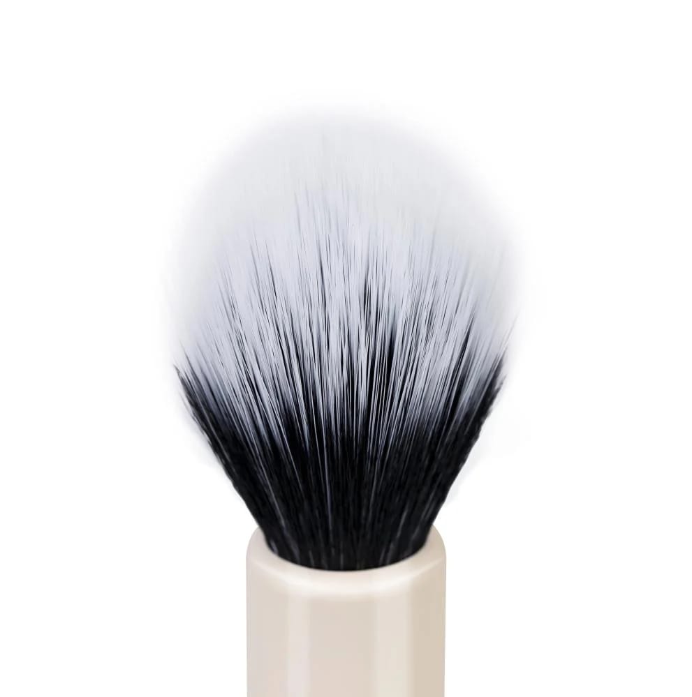 Hearts Do Makeup Brush -B001