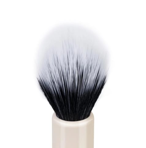Hearts Do Makeup Brush -B001