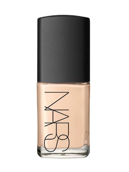 Nars Sheer Glow Foundation - Mont Blanc